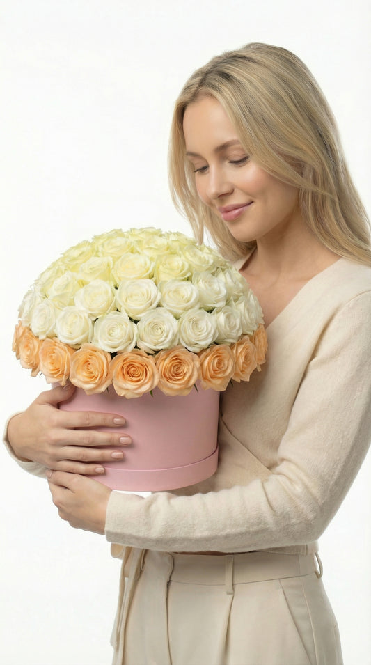 WHITE AND CHAMPAGNE LOVE - 48 Premium Rose Bouquet. Free delivery Montréal, Rive-Nord, Rive-Sud